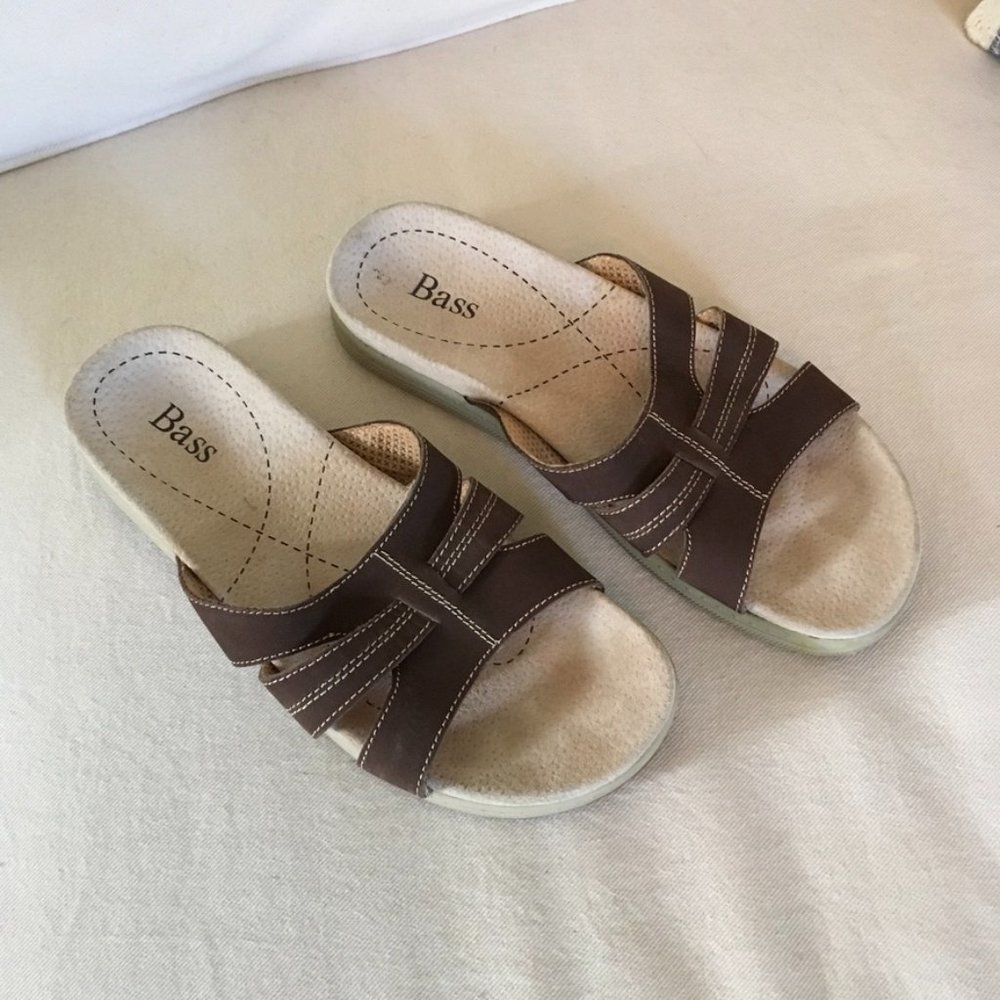 Bass Brown Leather Sandal